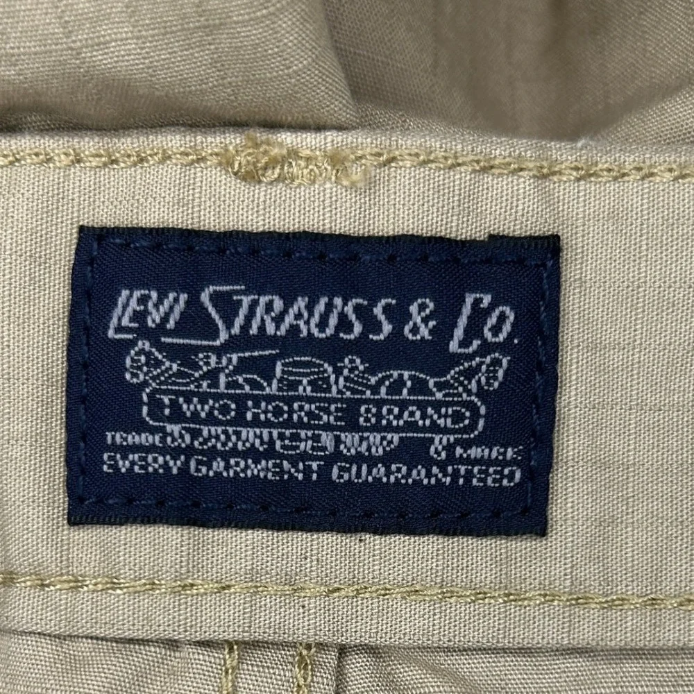 Levi's Carrier Cargo‎ Shorts 44 Mens Tan Loose Fit Ripstop Cotton 23251-0009